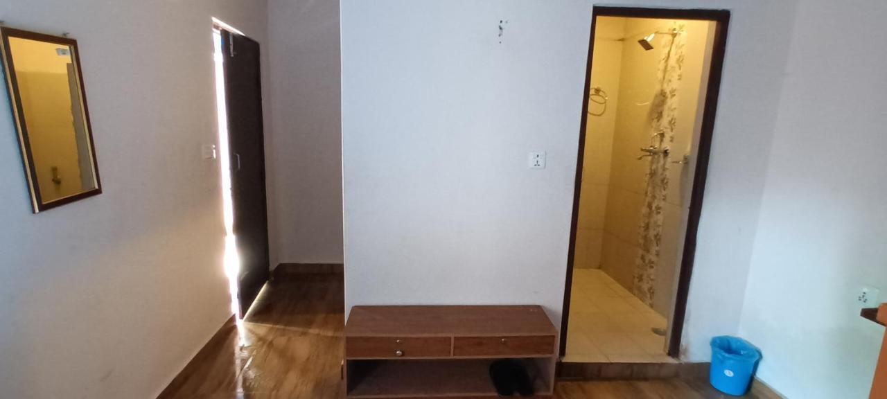 Hotel Dolly Ποκάρα Εξωτερικό φωτογραφία