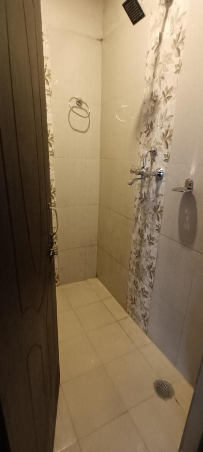 Hotel Dolly Ποκάρα Εξωτερικό φωτογραφία
